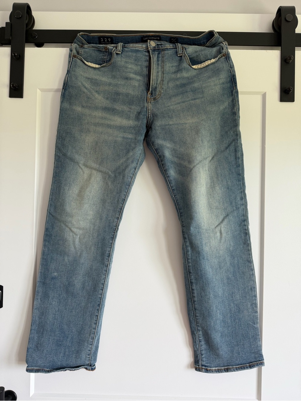 Lucky Brand Men's Light Blue Straight Jeans
